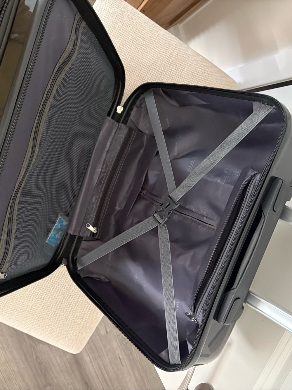 Rockland Rolling Computer Briefcase/Computer Bag View 3